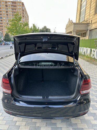 Volkswagen Polo 2019, 420,000 km - 1.6 l - Bakı