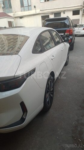 Changan Qiyuan A05 2024, 800 km - 1.5 l - Bakı