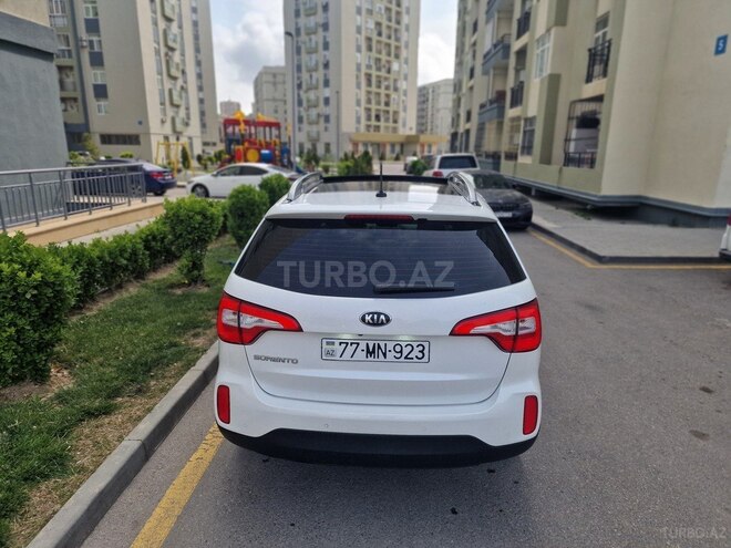 Kia Sorento 2014, 175,000 km - 2.0 l - Bakı