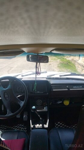 LADA (VAZ) 2107 2004, 99,180 km - 1.6 l - Qobustan