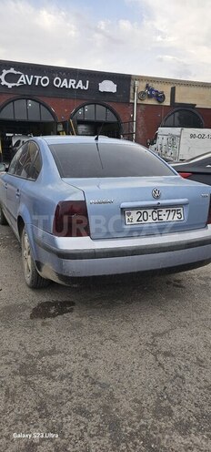 Volkswagen Passat 1996, 300,000 km - 1.9 l - Gəncə