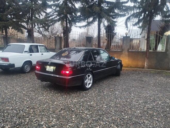 Mercedes C 230 1999, 300,000 km - 2.3 л - Füzuli