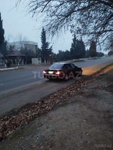 Mercedes C 230 1999, 300,000 km - 2.3 л - Füzuli