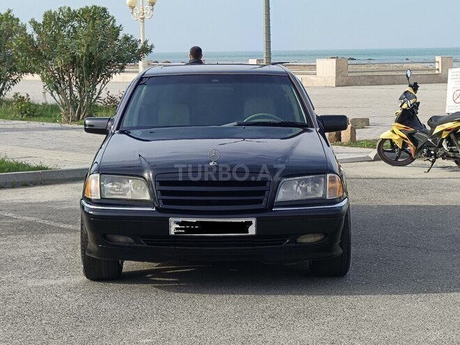 Mercedes C 230 1999, 275,623 km - 2.3 l - Sumqayıt