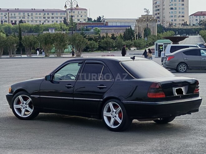 Mercedes C 230 1999, 275,623 km - 2.3 l - Sumqayıt
