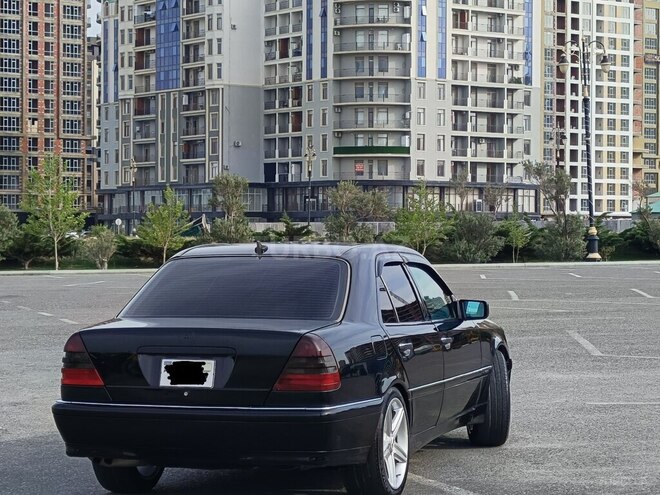 Mercedes C 230 1999, 275,623 km - 2.3 l - Sumqayıt