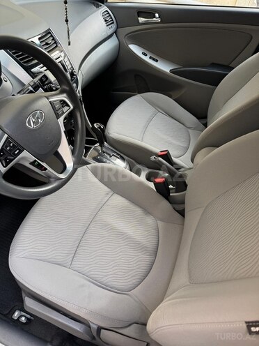 Hyundai Accent 2013, 121,000 km - 1.6 l - Bakı