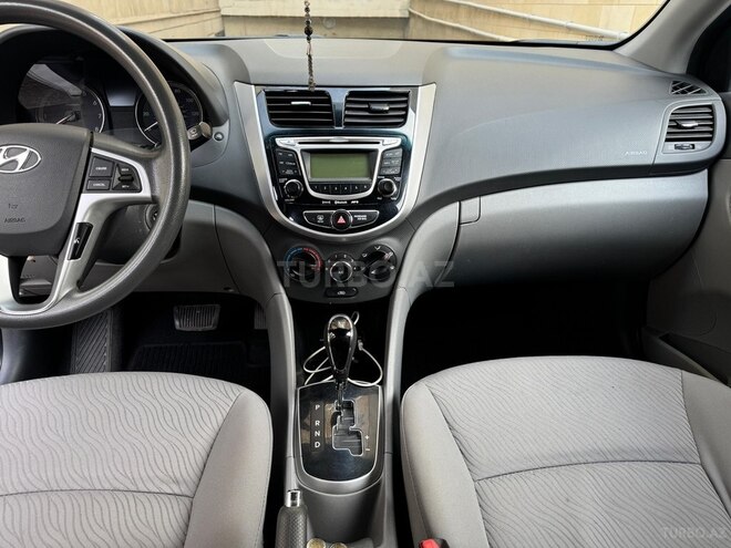Hyundai Accent 2013, 121,000 km - 1.6 l - Bakı
