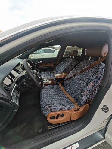 Audi A6 2006, 180,000 km - 4.2 l - Bakı