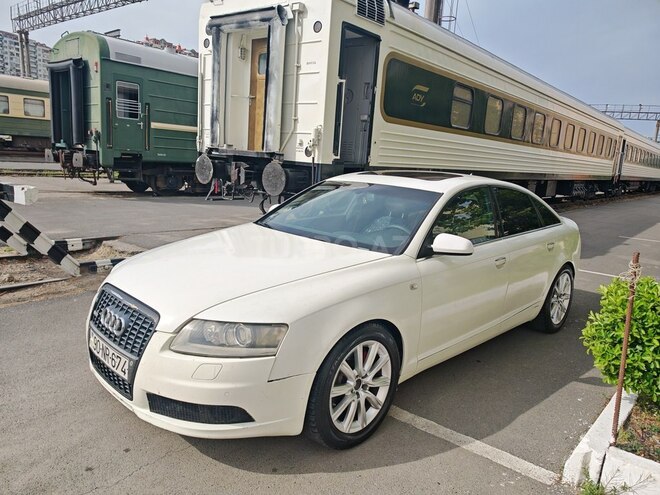 Audi A6 2006, 180,000 km - 4.2 l - Bakı