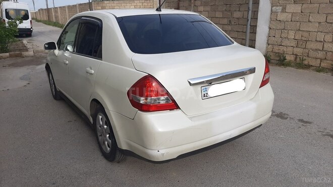 Nissan Tiida 2008, 190,000 km - 1.8 l - Bakı