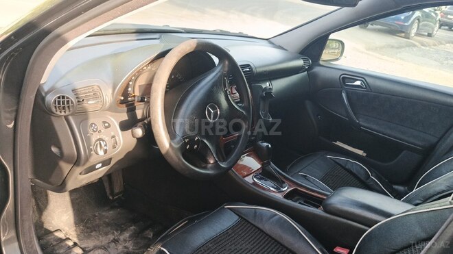 Mercedes C 240 2001, 345,000 km - 2.4 l - Şəki