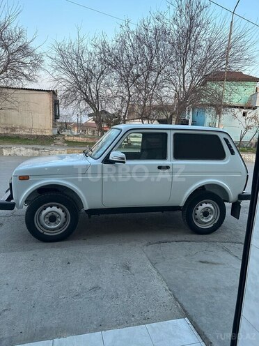 LADA (VAZ) Niva 2015, 118,825 km - 1.7 l - Sabirabad