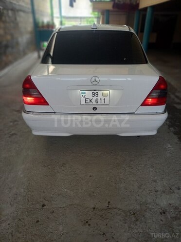 Mercedes C 230 1997, 254,400 km - 2.3 l - Yevlax