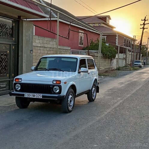 LADA (VAZ) Niva 2015, 118,825 km - 1.7 l - Sabirabad