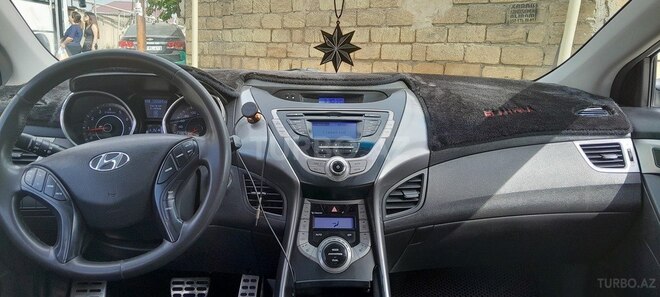 Hyundai Elantra 2013, 12,000 km - 1.8 l - Bakı