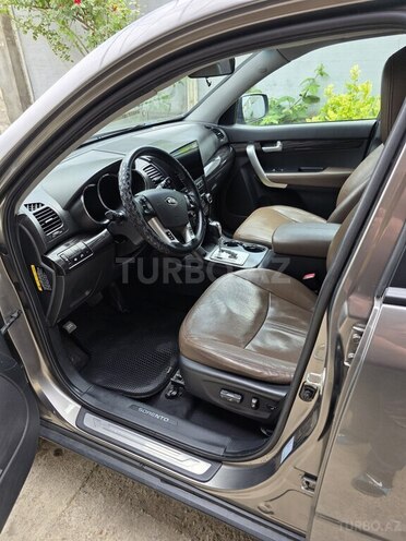 Kia Sorento 2009, 243,000 km - 2.0 l - Tovuz