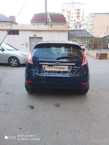 Ford Fiesta-3