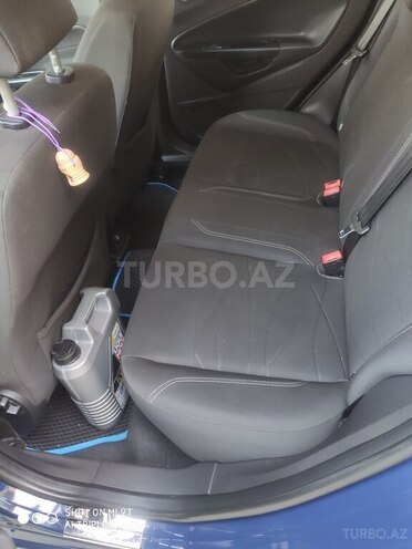 Ford Fiesta-6