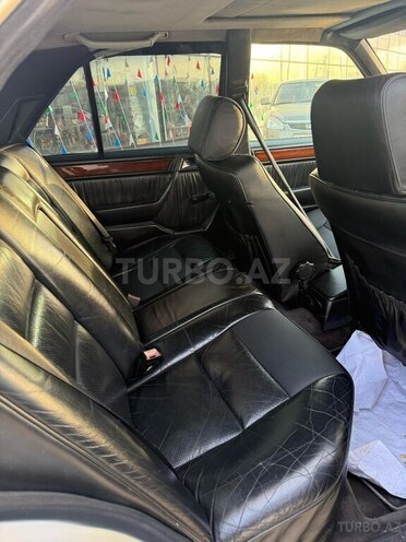 Mercedes E 220 1994, 546,000 km - 2.2 л - Bakı