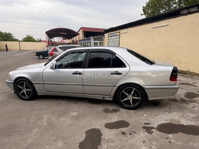 Mercedes C 220 d 1998, 595,000 km - 2.2 l - Tovuz
