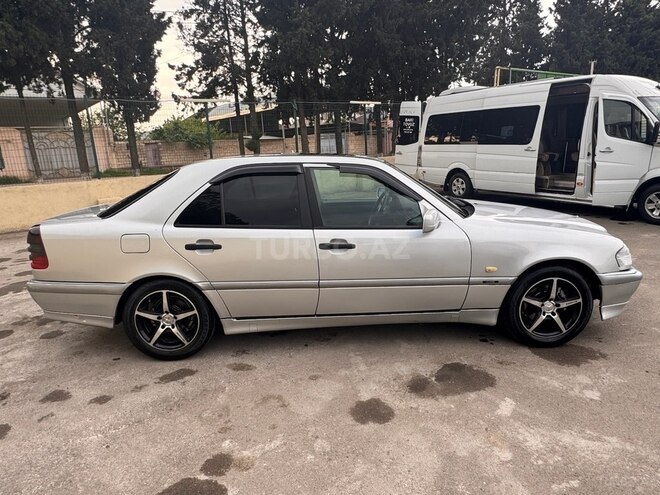 Mercedes C 220 d 1998, 595,000 km - 2.2 l - Tovuz