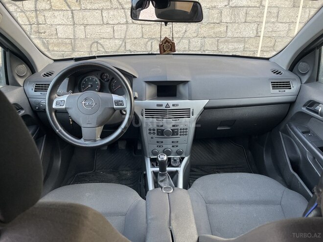 Opel Astra 2009, 264,500 km - 1.4 l - Bakı