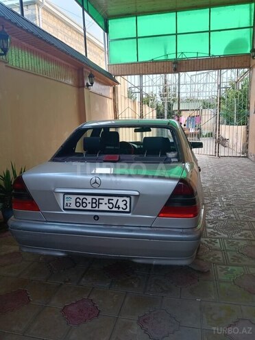 Mercedes C 180 1998, 698,898 km - 1.8 л - Yevlax