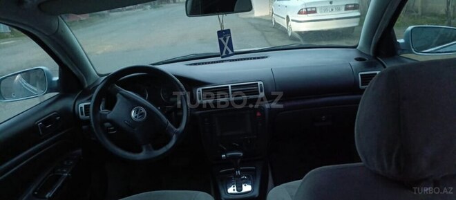 Volkswagen Passat 2001, 358,766 km - 1.8 l - Bakı