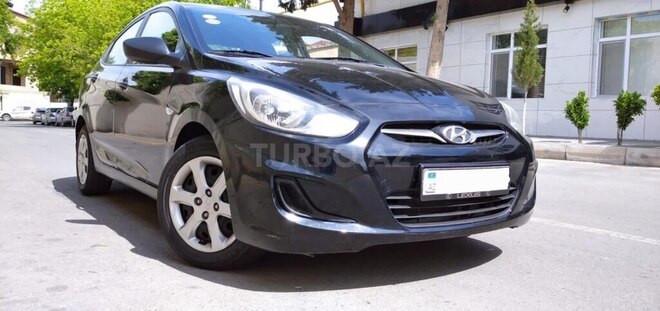 Hyundai Accent 2013, 220,000 km - 1.4 l - Bakı