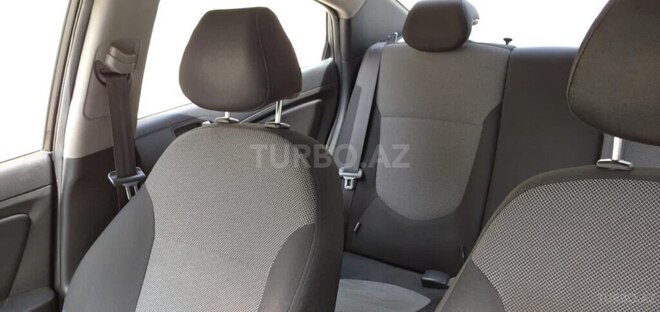 Hyundai Accent 2013, 220,000 km - 1.4 l - Bakı