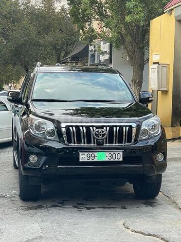 Toyota Land Cruiser Prado 2012, 145,000 km - 4.0 л - Bakı