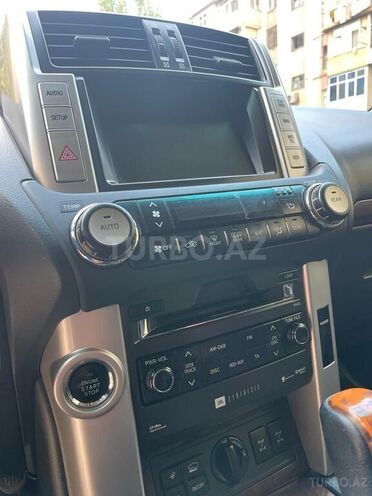 Toyota Land Cruiser Prado 2012, 145,000 km - 4.0 л - Bakı