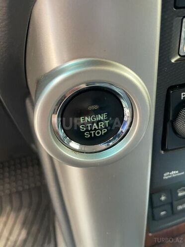 Toyota Land Cruiser Prado 2012, 145,000 km - 4.0 л - Bakı