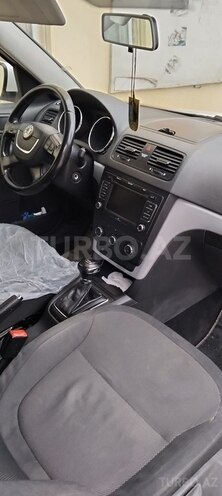 Skoda Yeti 2010, 17,000 km - 1.2 l - Bakı
