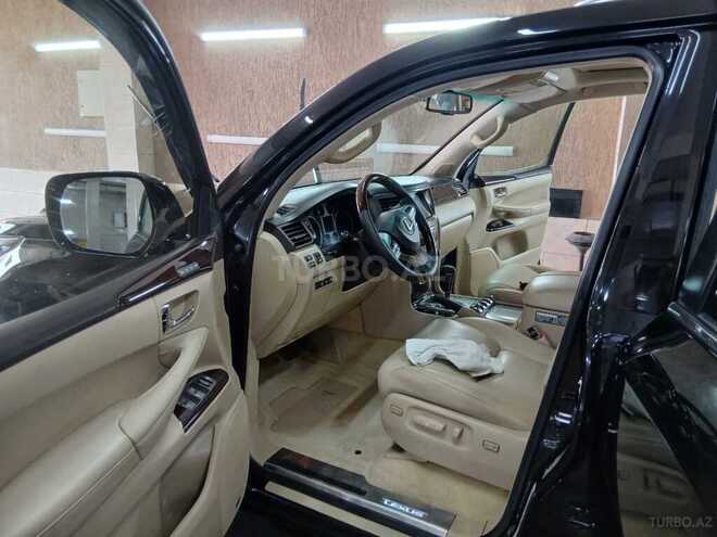 Lexus LX 570-4