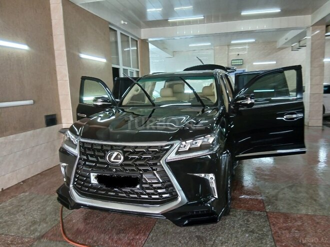 Lexus LX 570-3