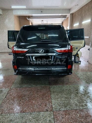 Lexus LX 570-2