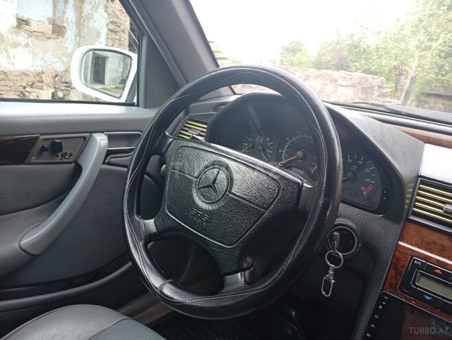 Mercedes C 230 1998, 450,000 km - 2.3 l - Lənkəran