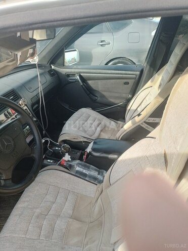 Mercedes C 220 d 1998, 585,444 km - 2.2 л - Sumqayıt