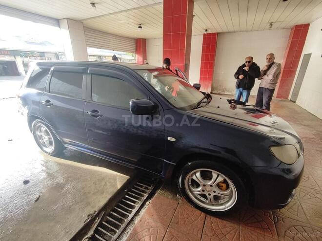 Mitsubishi Airtrek 2002, 220,000 km - 2.4 l - Bakı