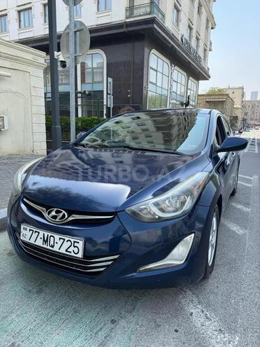 Hyundai Elantra 2015, 273,588 km - 1.8 l - Bakı