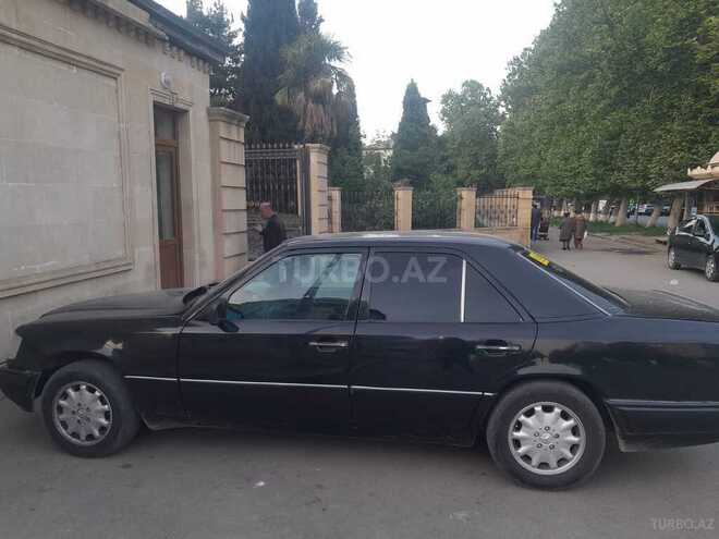 Mercedes E 200 1995, 234,666 km - 2.0 l - Gəncə