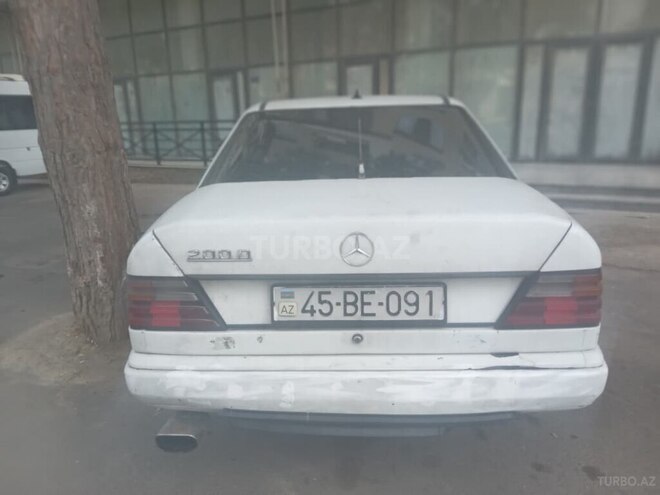 Mercedes E 200 d 1988, 387,500 km - 2.0 l - Bakı