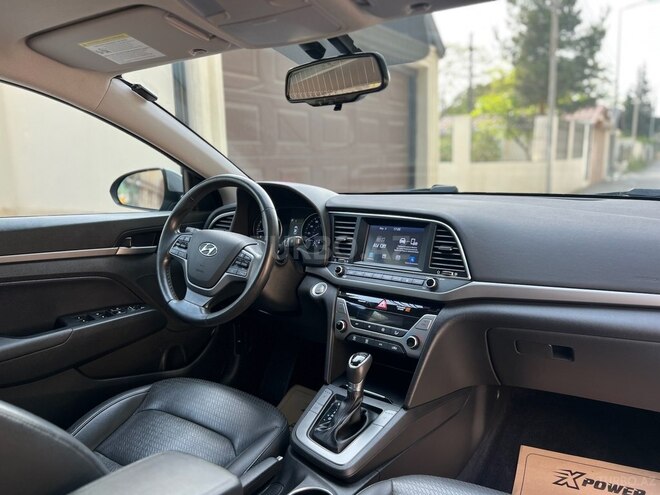 Hyundai Elantra 2017, 46,670 km - 2.0 l - Bakı