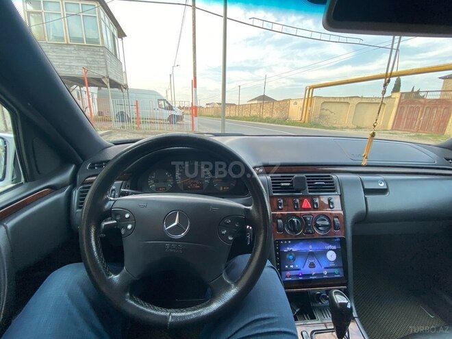 Mercedes E 270 2000, 352,000 km - 2.7 l - Bakı