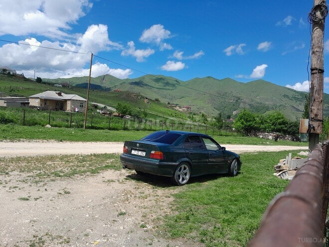 BMW 318 1997, 324,248 km - 1.8 l - Xaçmaz