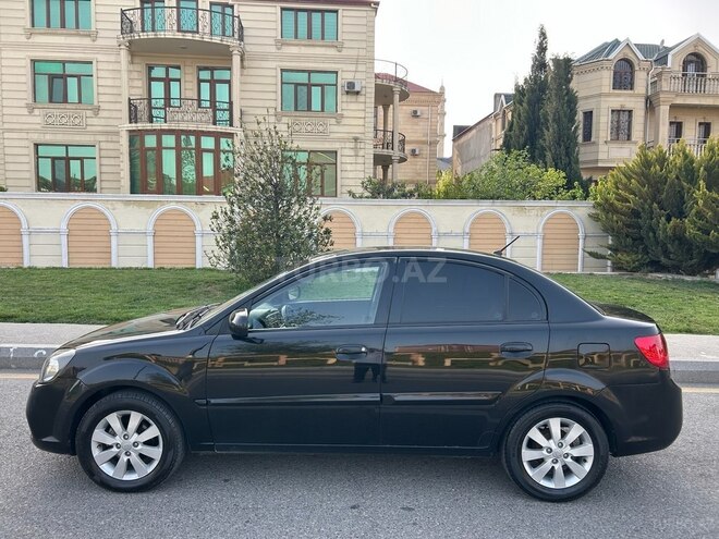 Kia Rio 2011, 239,000 km - 1.4 l - Bakı