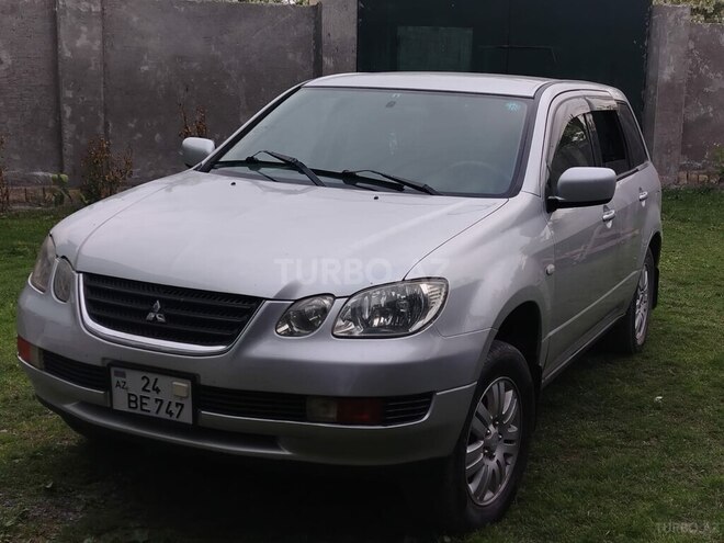 Mitsubishi Airtrek 2001, 300,678 km - 2.0 л - Zaqatala
