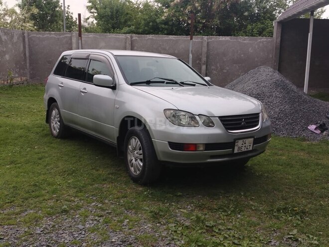 Mitsubishi Airtrek 2001, 300,678 km - 2.0 л - Zaqatala